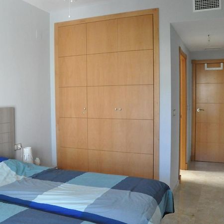 2201-Lovely 2 Bedrooms With Terrace And Pool Манилва Екстериор снимка